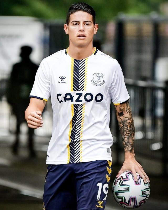 1632352864036001995.jpg 042465c7-e169-477e-bb89-66b3e9c62f56.jpg